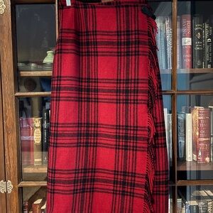 Eddie Bauer Legends Red and Black Blanket Skirt Vintage